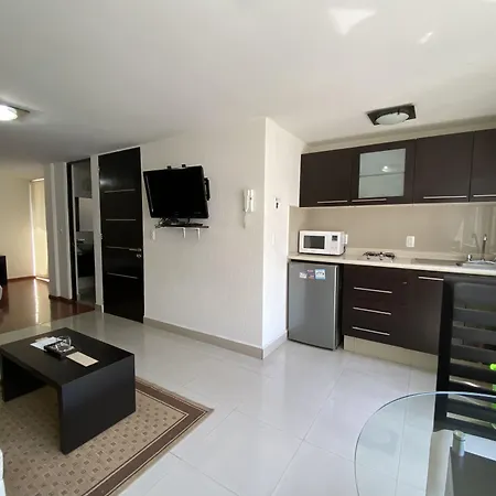 Grupo Kings Suites - Monte Chimborazo 567